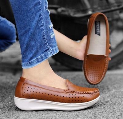 aadi Women's Comfortable Stylish Classy Dailywear Slip-On Ballerina Flat Juttis Bellies For Women(Tan , 3)