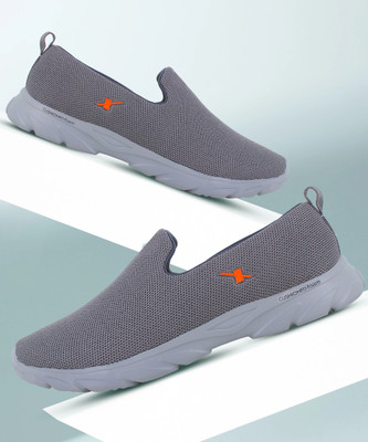 Sparx SM 675 Running Shoes For Men(Grey , 10)
