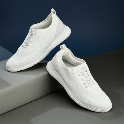 CAMPUS PLUNGE Walking Shoes For Men(White , 10)