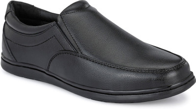 EEGO ITALY Comfortable and stylish padded Casuals For Men(Black , 11)