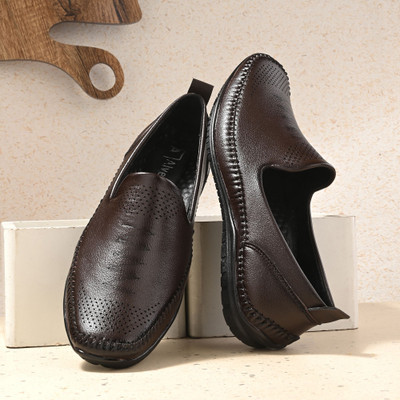 Alvery Corporate Luxe Light Weight Loafers For Men(Copper , 10)