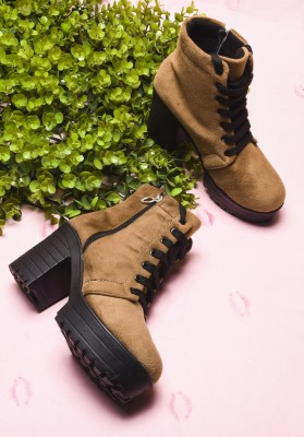 KILLER Boots For Women(Tan , 5)