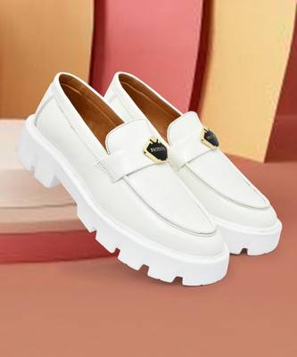 RODDICK SHOES Trending Fashinable Luxary Outdoor High Shining Casual Shoes For Mens Loafers For Men(White , 8)