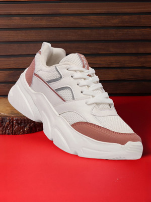 HRX by Hrithik Roshan Walking Shoes For Women(White , 4)