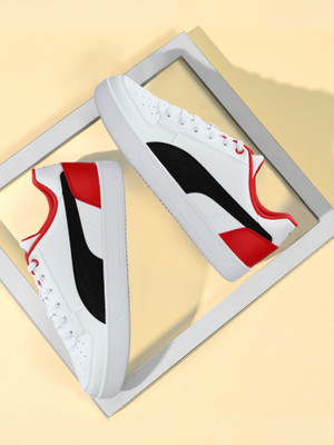 PUMA Scuderia Ferrari Caven 2.0 Sneakers For Men(White , 8)