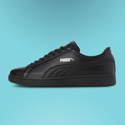 PUMA Smashic Sneakers For Men(Black , 11)