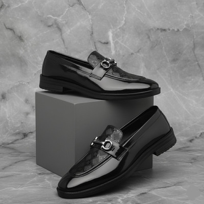 6ONE9 Stylish/Attractive/Comfortable Loafers For Men(Black , 9)