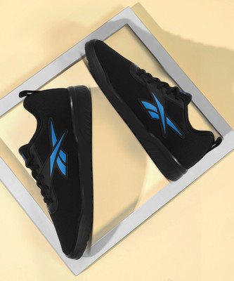 REEBOK Fusion Lux 2.0 M Walking Shoes For Men(Black , 8)