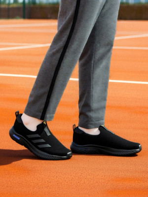 ADIDAS Mould 1 Lounger M Walking Shoes For Men(Black , 8)
