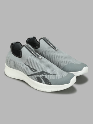 REEBOK WALKFUSE Running Shoes For Men(Grey , 10)