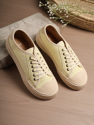 yoho CAS 109 Canvas Shoes For Women(Yellow , 2)