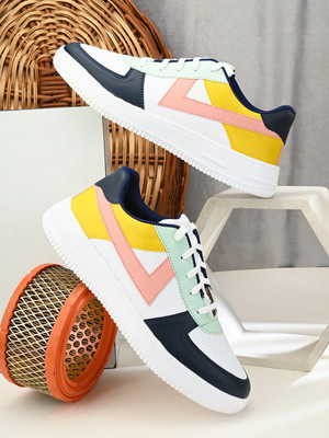 PROVOGUE Sneakers For Men(White , 7)