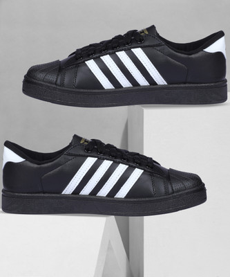 Sparx SM 323 | Stylish, Comfortable | Sneakers For Men(Black , 10 UK/India)