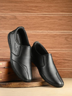 PROVOGUE Lightweight Comfort Summer Trendy Premium Stylish Slip On For Men(Black , 8)