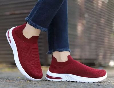 Shoe Lab Sneakers For Women(Maroon , 7)