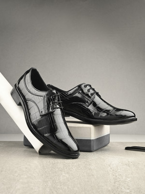 INVICTUS Invictus Men Black Embroidered Formal Lace Up Derby Derby For Men(Black , 8)