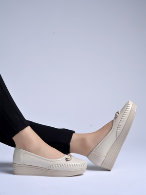 Stylestry Bow detailed Casual Cream Loafers For Women & Girls Loafers For Women(Beige , 6)