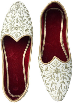 Traditional Funda Men's Ethnic Designer Wedding Punjabi Jutti/Mojari/Nagra/Sherwani Loafer Mojaris For Men(White , 10)