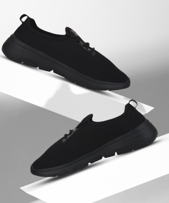 YUUKI CAMBRO Running Shoes For Men(Black)