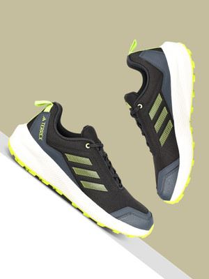 ADIDAS Tramp Pro M Running Shoes For Men(Grey , 8)