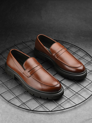 INVICTUS Slip On For Men(Brown , 7)