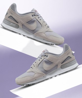 NIKE NK AIR PEGASUS '89 Running Shoes For Men(Grey)