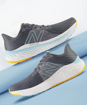New Balance VONGO Running Shoes For Men(Grey , 10)