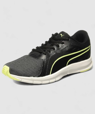 PUMA Unisex Black-Fizzy Yellow Running Shoes For Men(Black , 6)