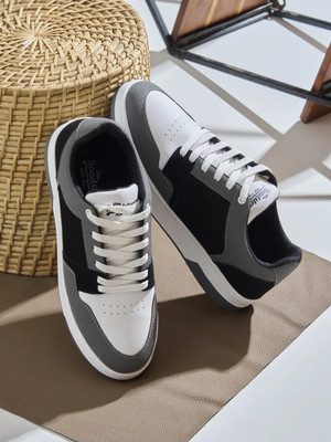 Roadster Everyday Edge Trendy Fashion Double Tone Sneakers For Men(Grey , 6)