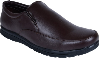 action Milano N-STUDIO 305 Slip On For Men(Brown , 7)