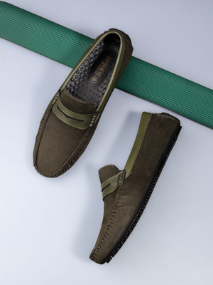 Birgos Flexible Driving Shoes Loafers For Men(Green , 7)
