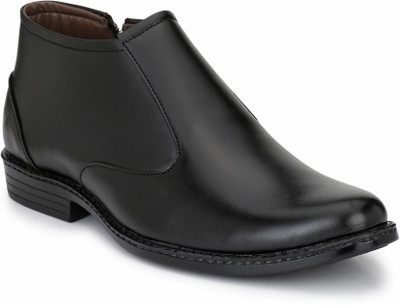 Karsun Slip On For Men(Black , 8)