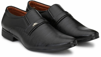 Rocklin Men Slip On For Men(Black , 8)