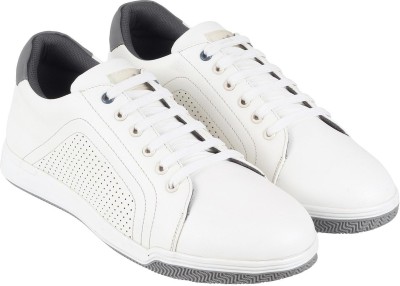 METRO Sneakers For Men(White , 8)