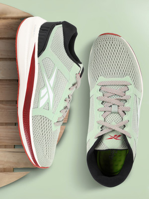 REEBOK Transport Bay Running Shoes For Men(Green , 7)