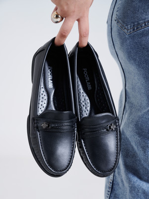footlabb Loafers For Women(Black , 5)