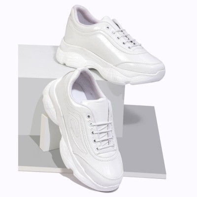 RapidBox Sneakers For Women(White , 4.5)