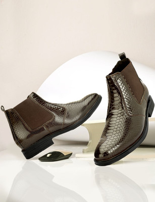 STALAG Men's Croco Texture Synthatic Leather chalasa boot Boots For Men(Brown , 6)