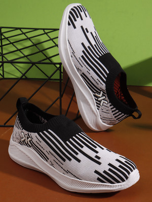 KILLER Walking Shoes For Men(Black, White , 8)