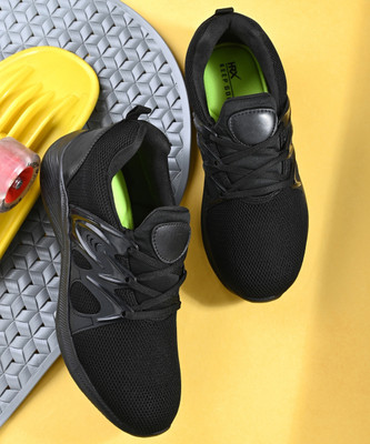 HRX by Hrithik Roshan Sports Shoes Walking Shoes For Men(Black , 6)