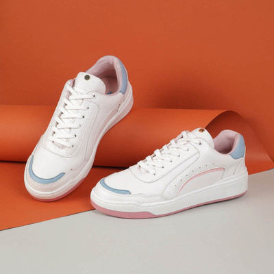 METRO Sneakers For Women(White , 4)