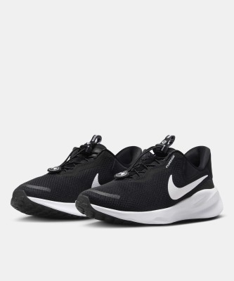 NIKE Revolution 7 EasyOn Running Shoes For Men(Black , 8)