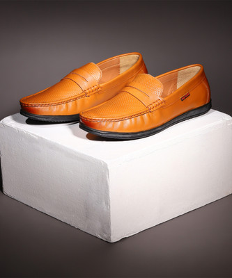 RED CHIEF Slip On Loafers For Men(Tan , 10)