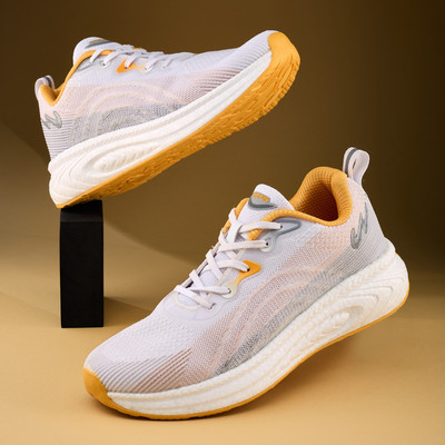 CAMPUS HYPE PRO Running Shoes For Men(White , 7)