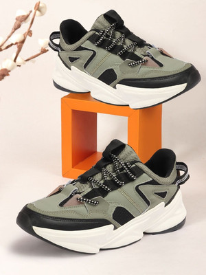 HRX by Hrithik Roshan Walking Shoes For Men(Olive, Black , 8)