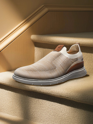 CAMPUS | Casual, Walking, Daily Wear Sneakers for Men | Lightweight Comfortable Sneakers For Men(Off White , 10)