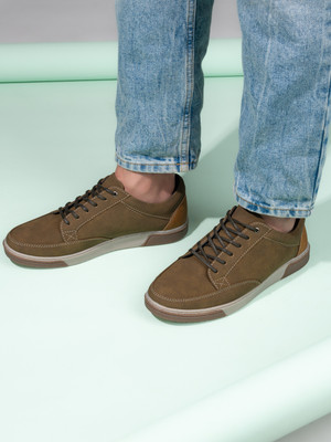Roadster Men Camel Lightweight Sneakers Casual Shoes Sneakers For Men(Camel , 6)