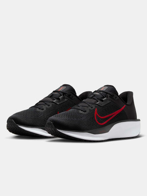 NIKE Quest 6 Running Shoes For Men(Black , 8)