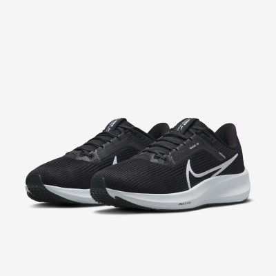 NIKE Pegasus 40 Running Shoes For Women(Black , 5.5)