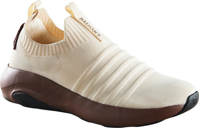 Neemans Begin Walk Breeze Casuals For Men(Off White , 6)